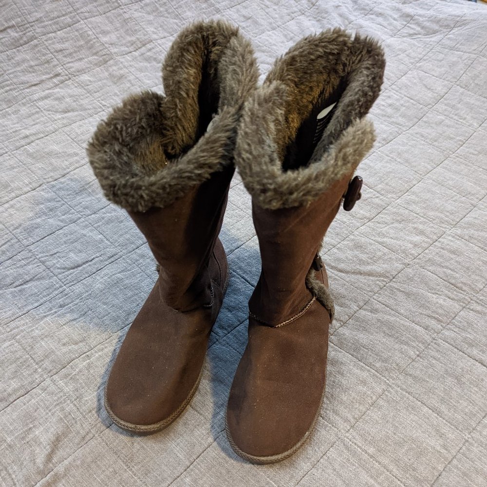 Airwalk  Faux-Fur Winter Boots - Chocolate - Size 10